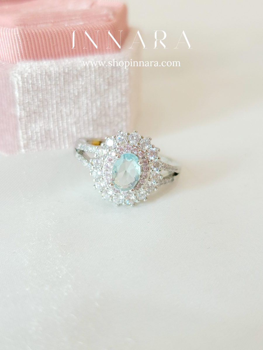 Fiora Ring (Adjustable)