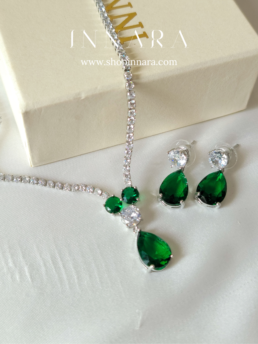 Emerald Twilight Teardrop Sparkle Set