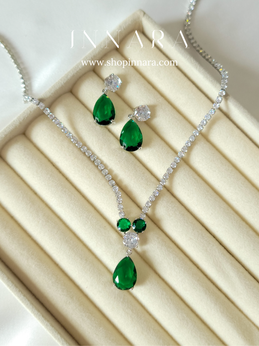 Emerald Twilight Teardrop Sparkle Set