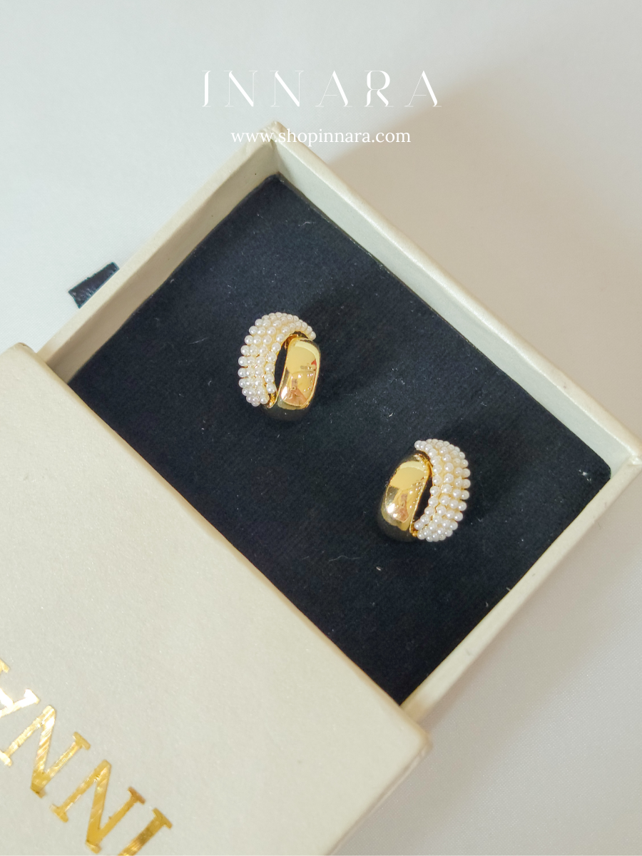 Ora Pearl Earrings