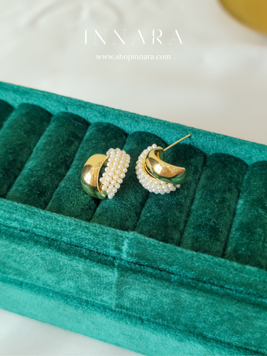 Ora Pearl Earrings