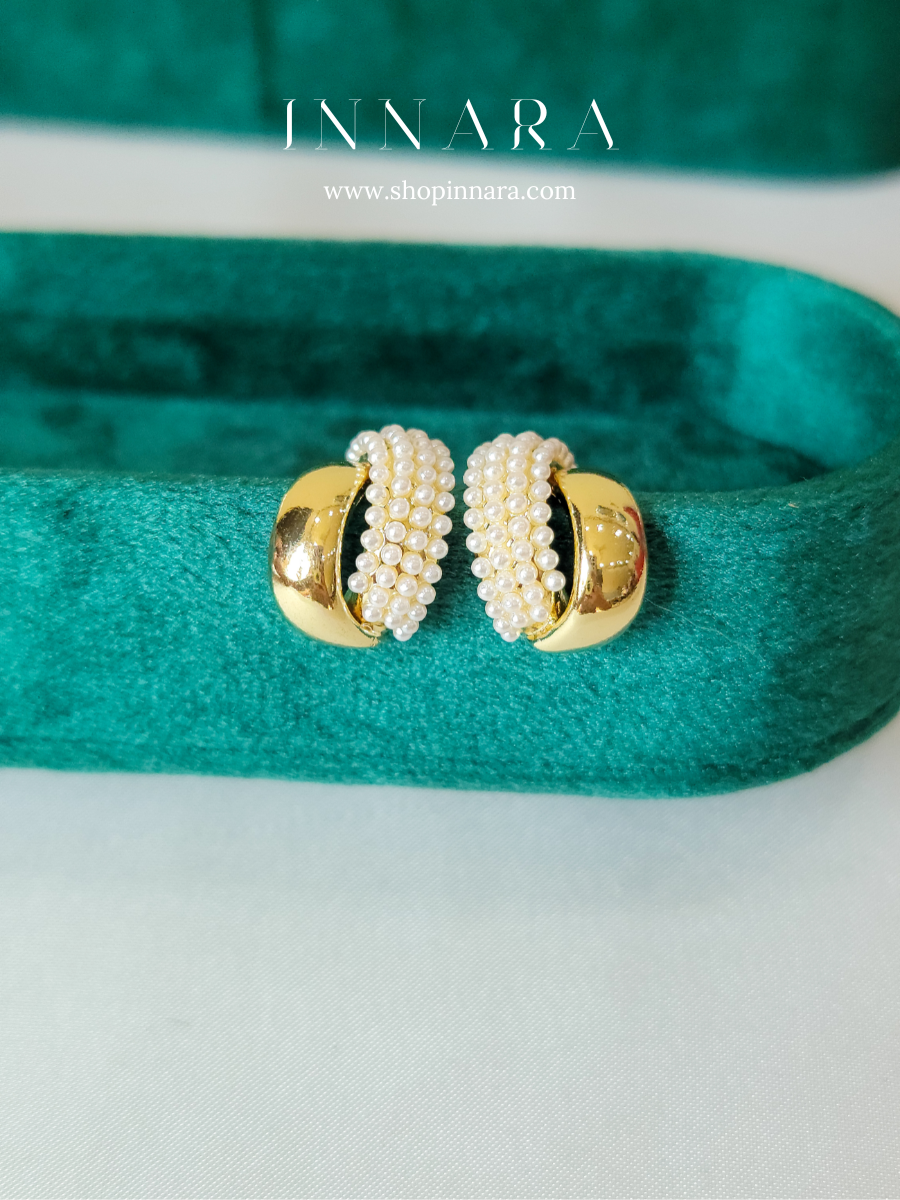 Ora Pearl Earrings