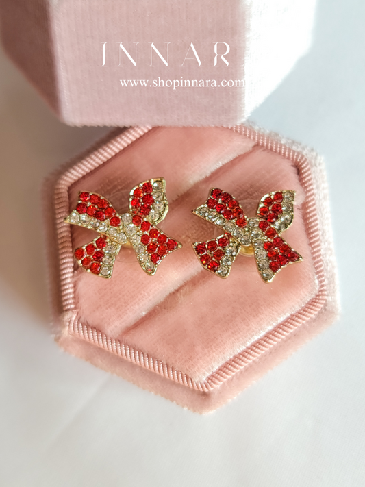 Sparkling Scarlet Knot Stud