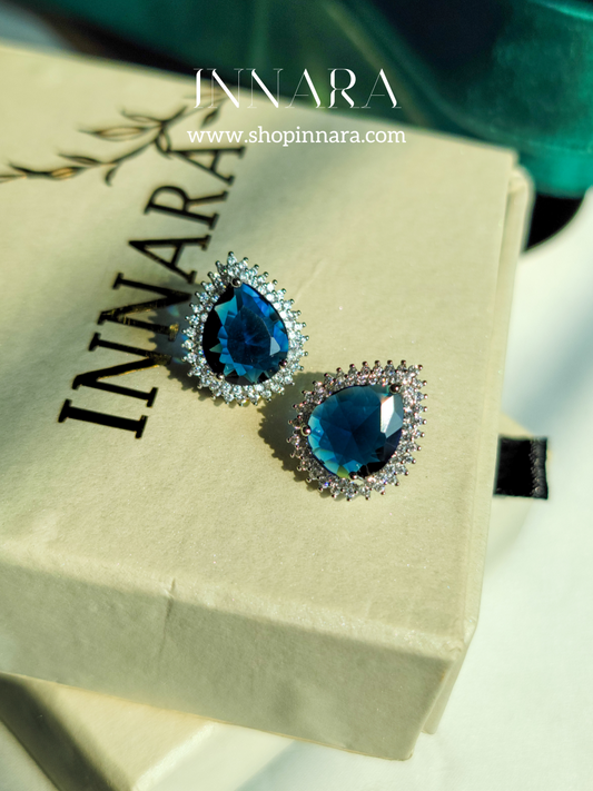 Moonlit Kiss Studs