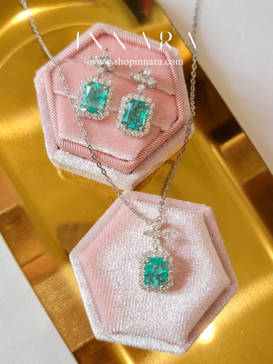 Sultana Verde Pendant Set