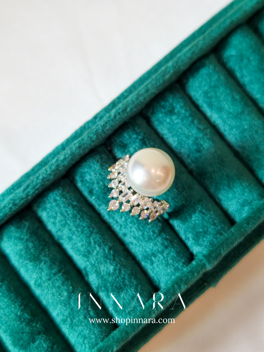 Aurora Pearl Ring (Adjustable)