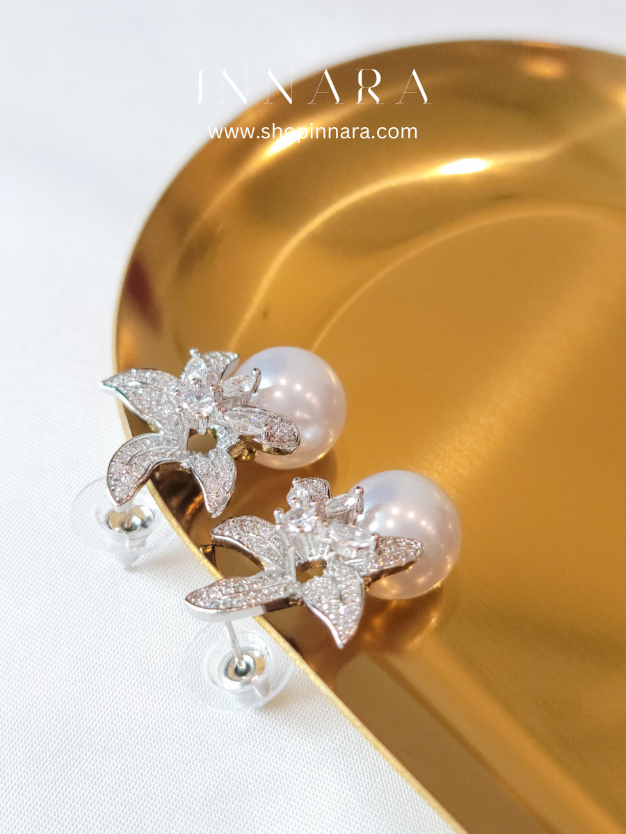 Radiant Flora Pearl Earrings