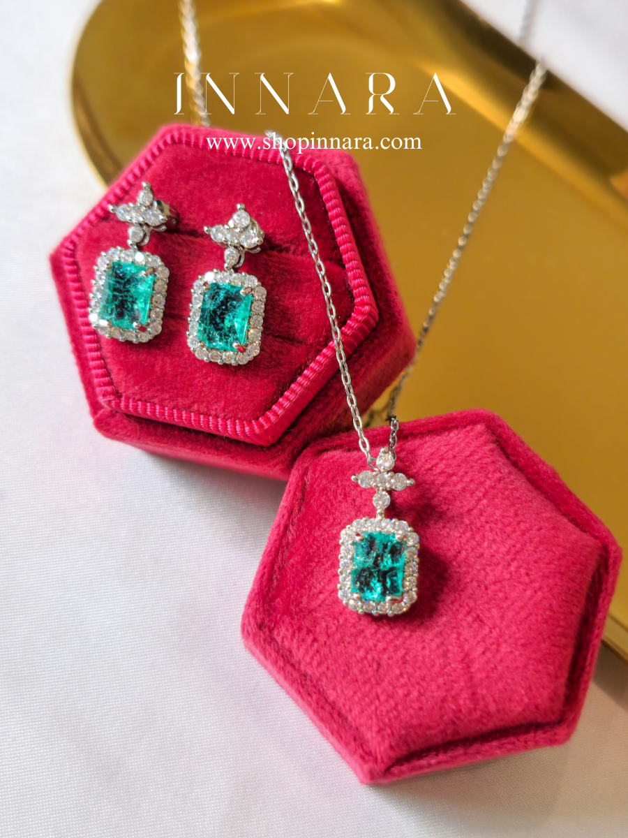 Sultana Verde Pendant Set