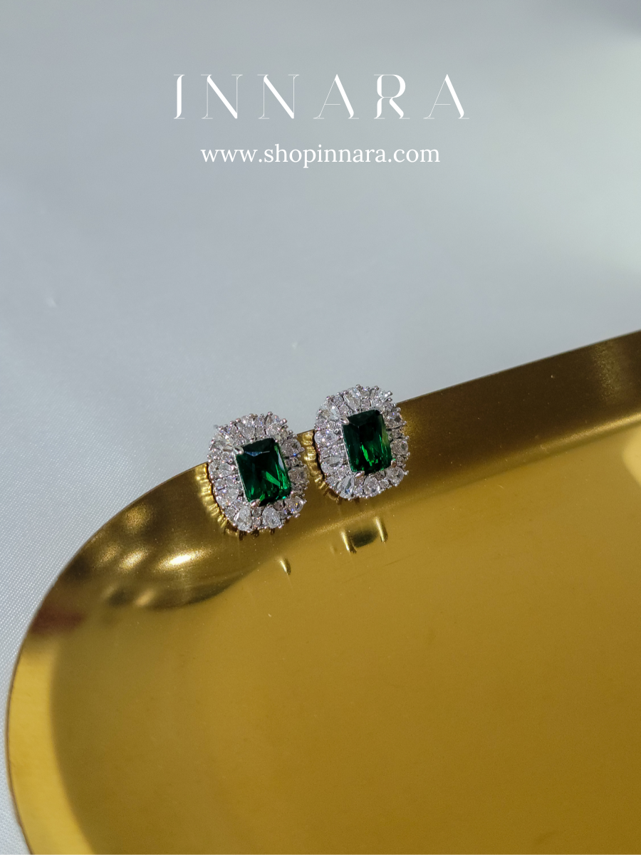 Everlux Studs