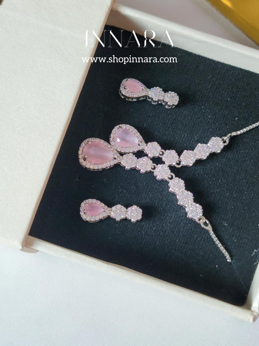 Pink Pavé Stream Set