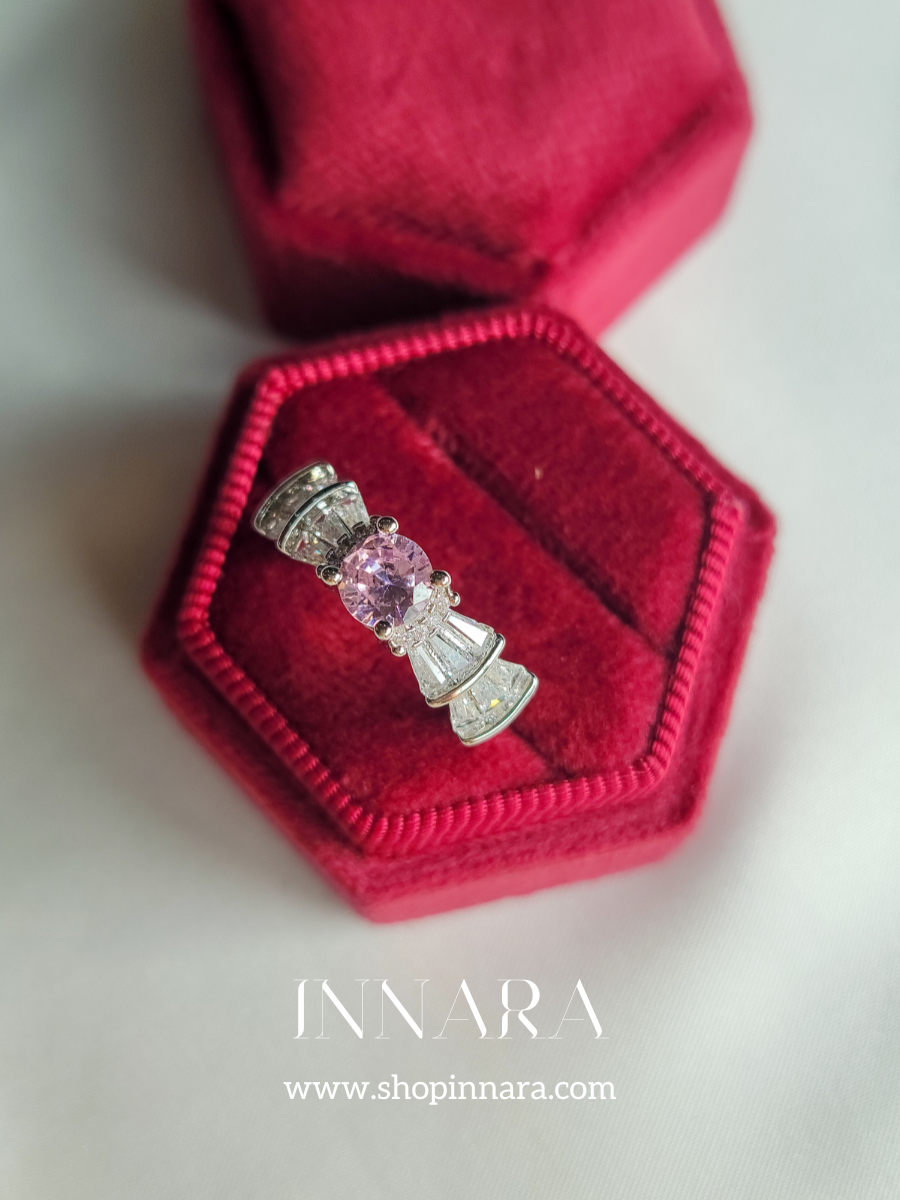 Velisse Charm Ring ( Adjustable )