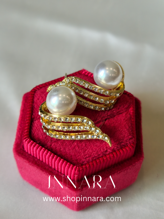 Majestic Pearl Earrings